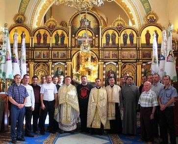 На Львівщині проведено турнір з міні-футболу серед священиків